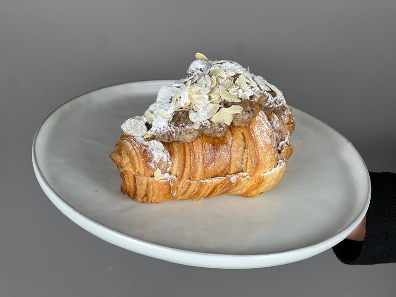 Croissant Mandel