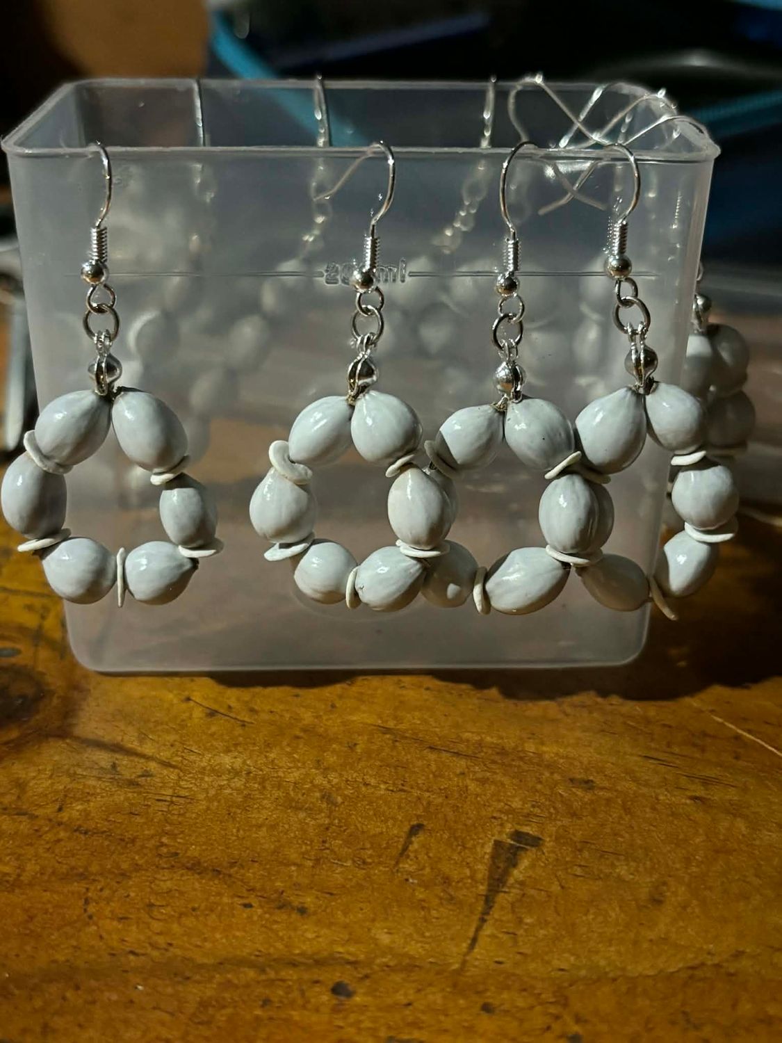 Earrings Jobstears &amp; White Oeno Sand UK