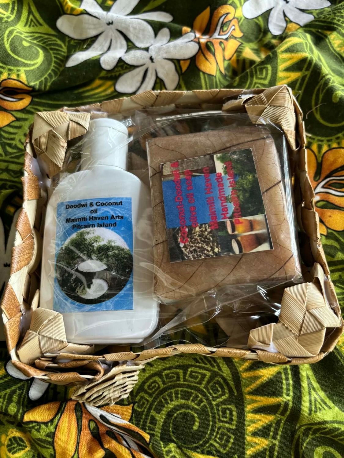 Feel Gud-Coconut &amp; Doodwi oil &amp; soap - Rest of the World
