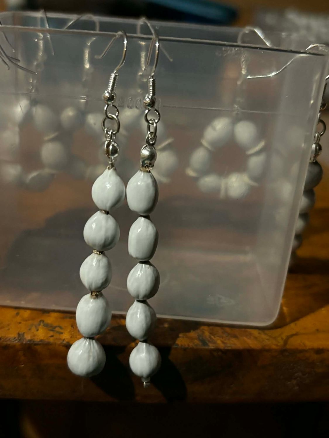 Jobstears long Earrings to South Pacific