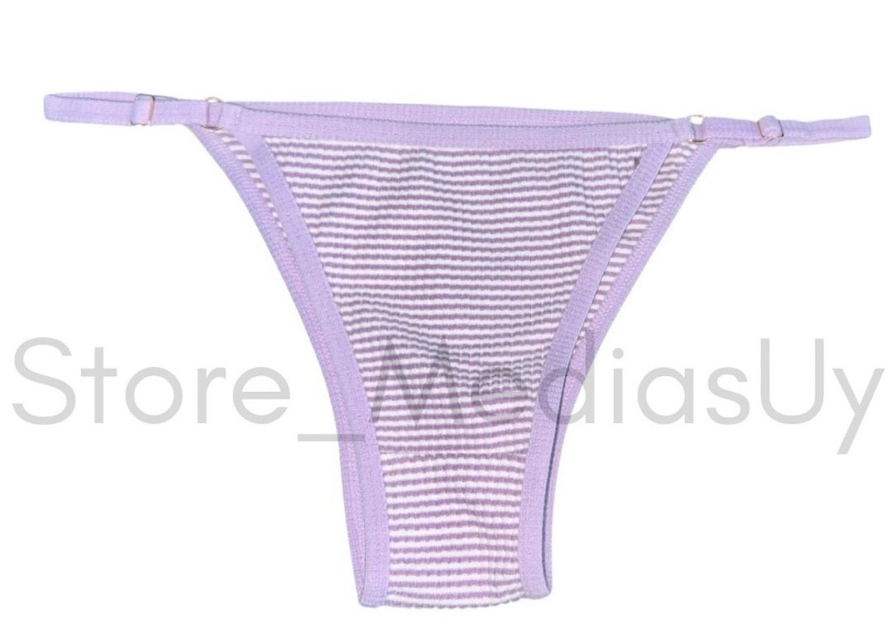 Bikinis número 745