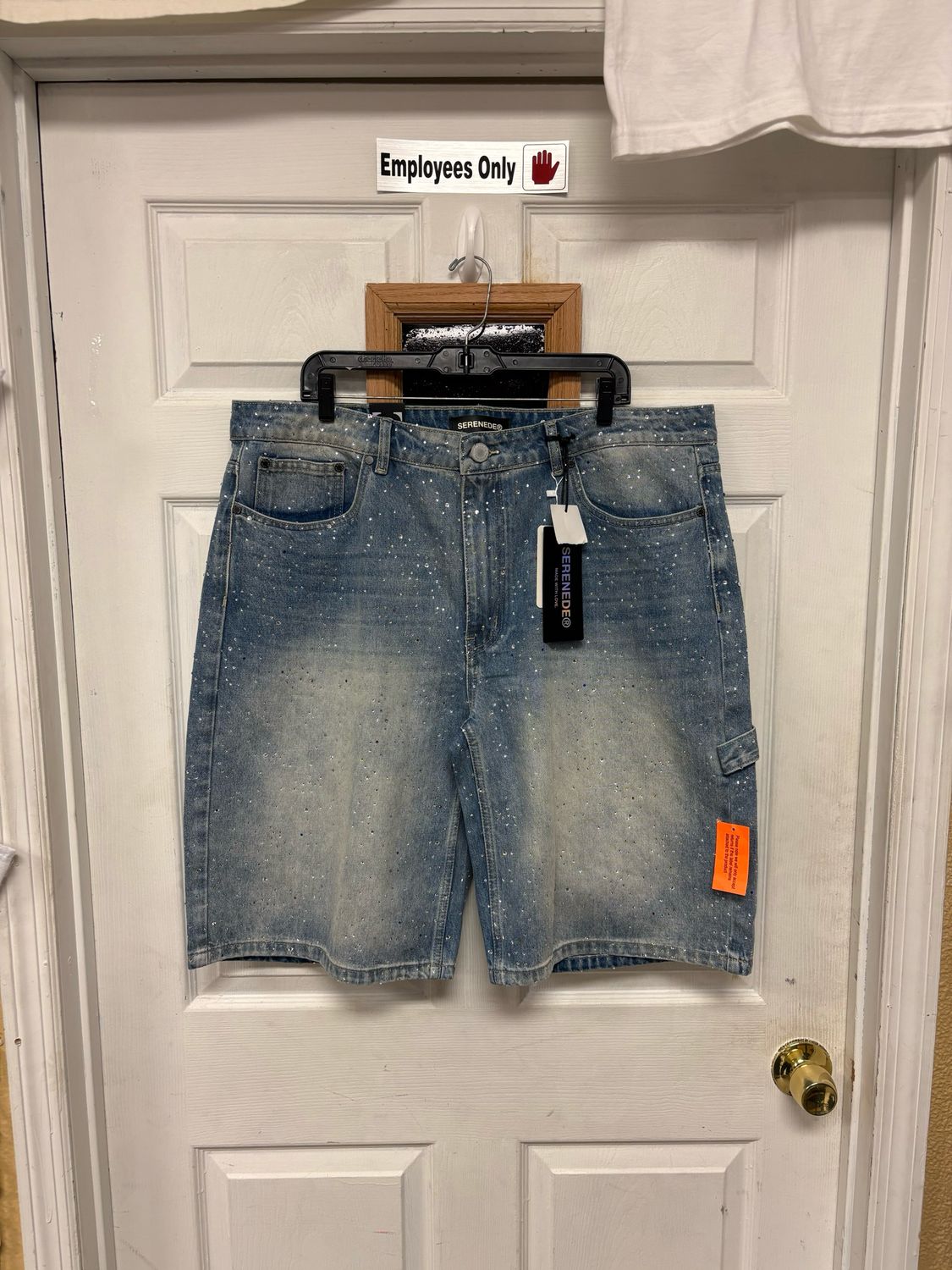 ✨ SERENEDE Luxury Rhinestone Denim Shorts – Size 40 | Brand New w/ Tags ✨