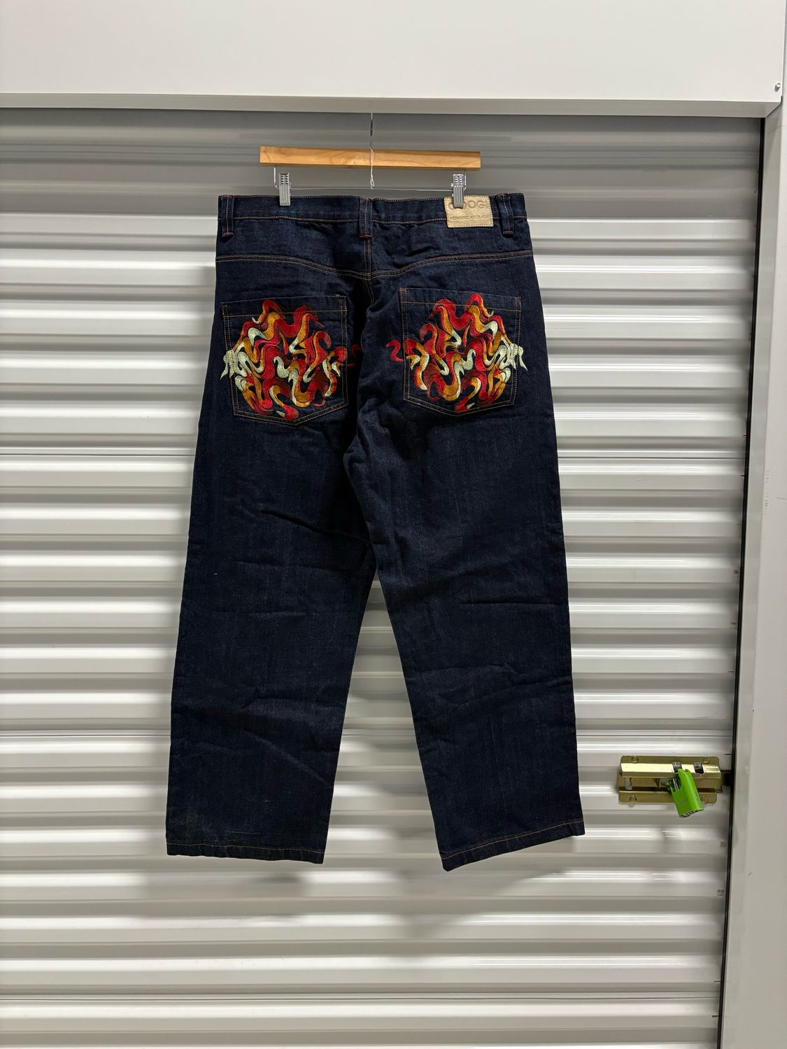 🔥 Vintage Y2K Rare COOGI Crazy Embroidered Flame Baggy Denim Jeans | Dark Wash | 40x32 👖