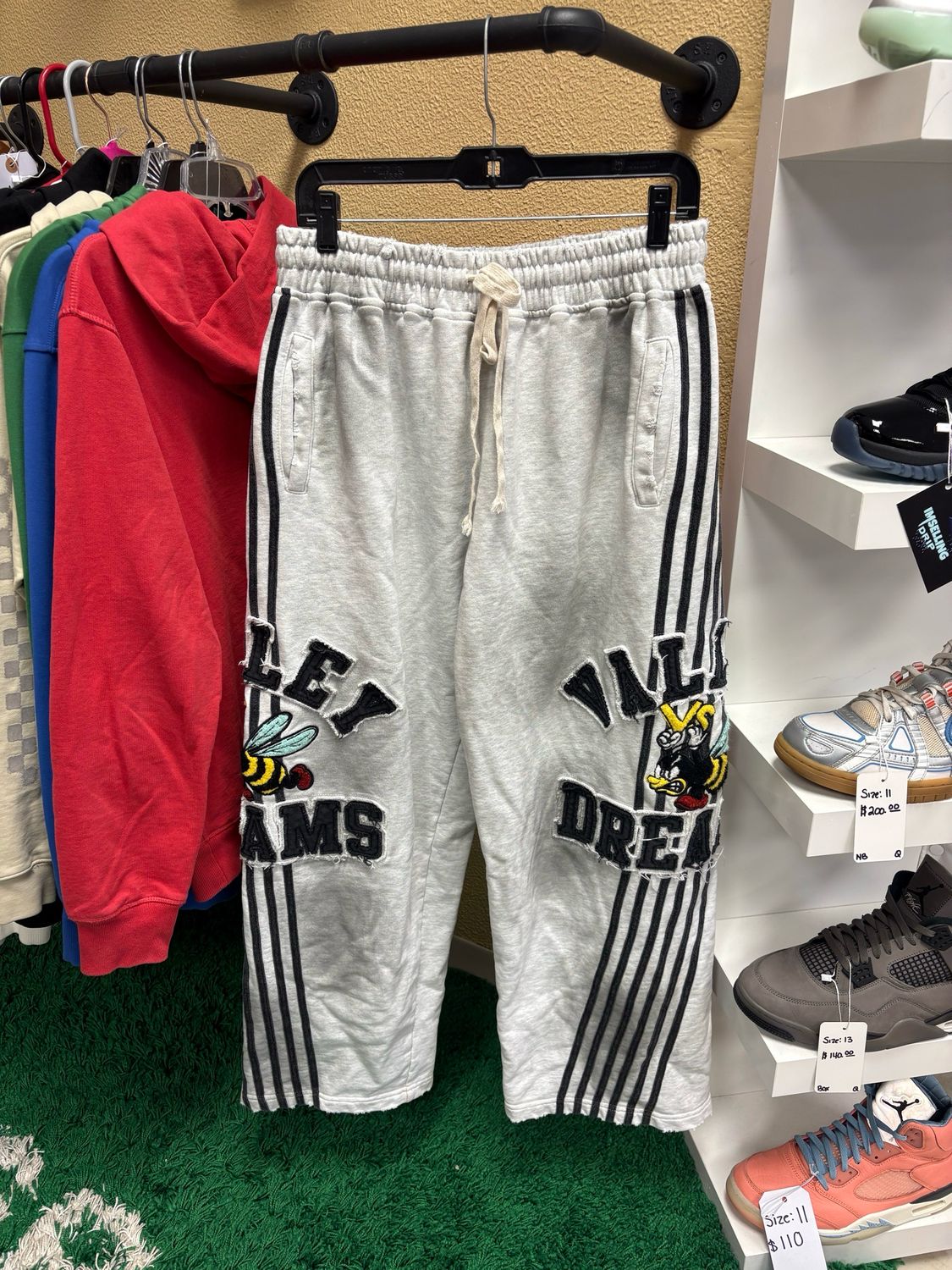 Vale Forever Anthem Sweatpants Baggy Size Small