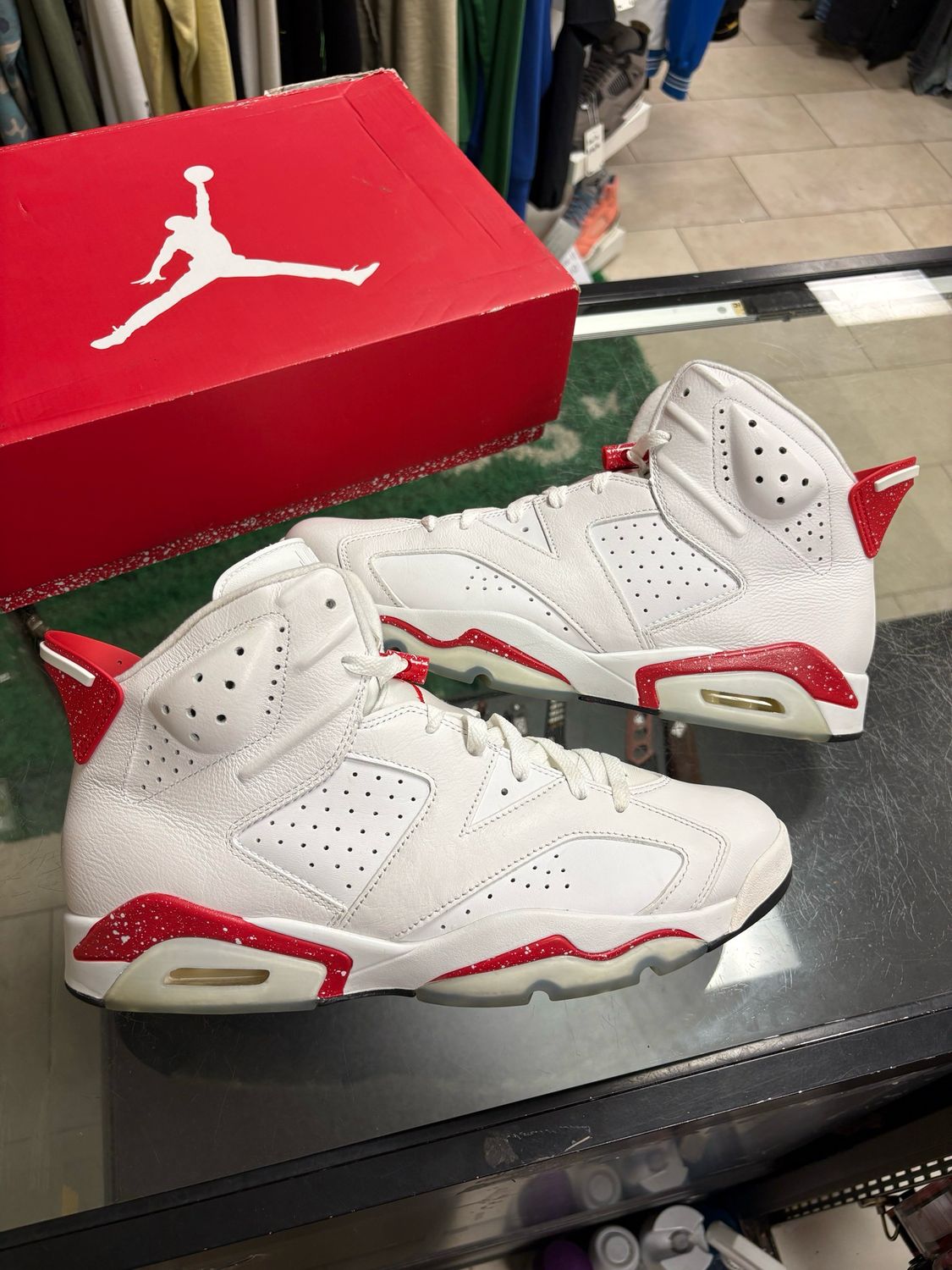 Jordan 6 Red Oreo Size 13