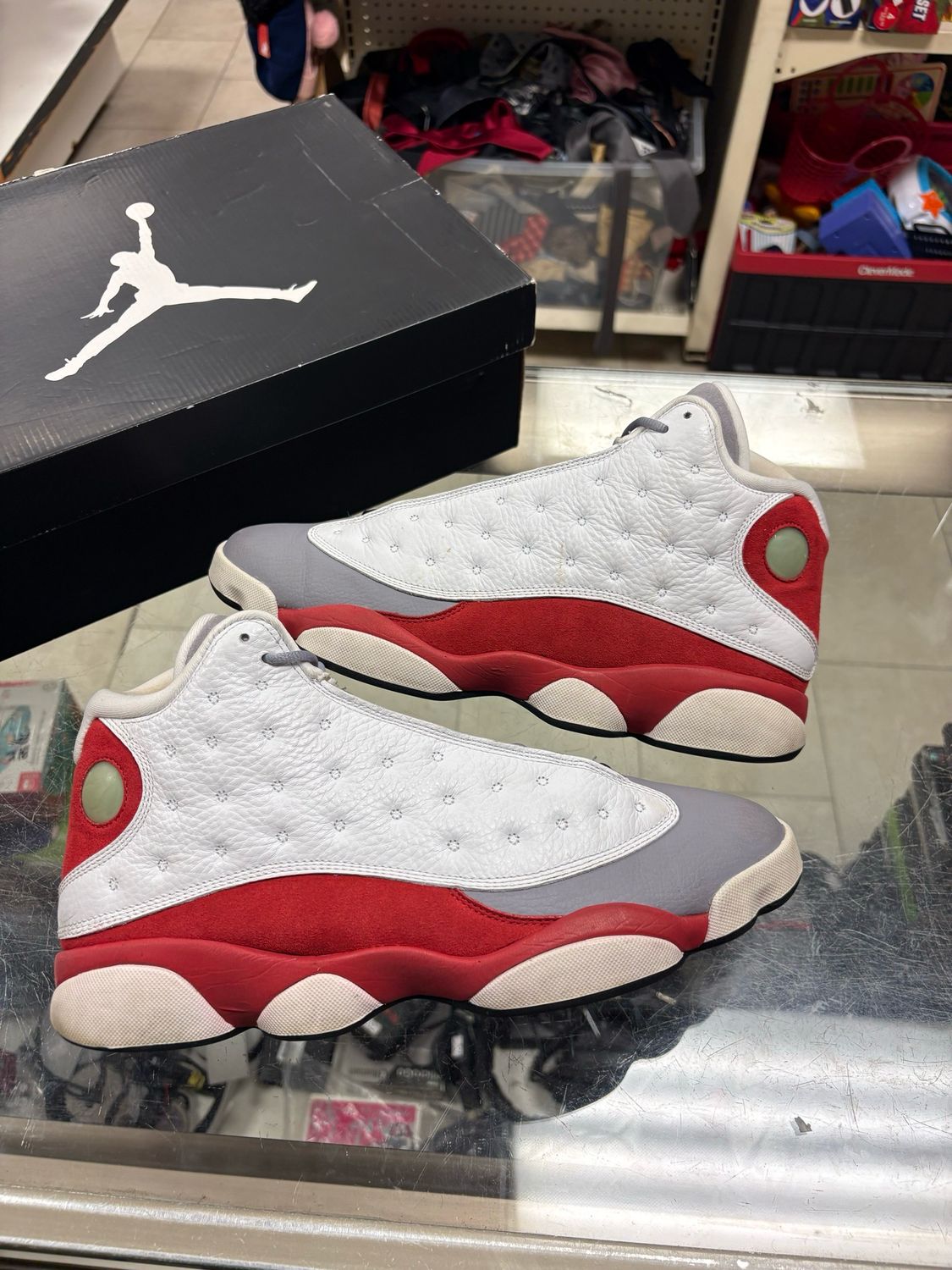Jordan 13 grey toe Size 11