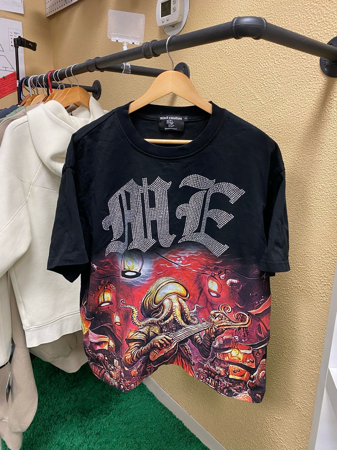 Mixed Emotions Octopus Bling T Shirt Size Small