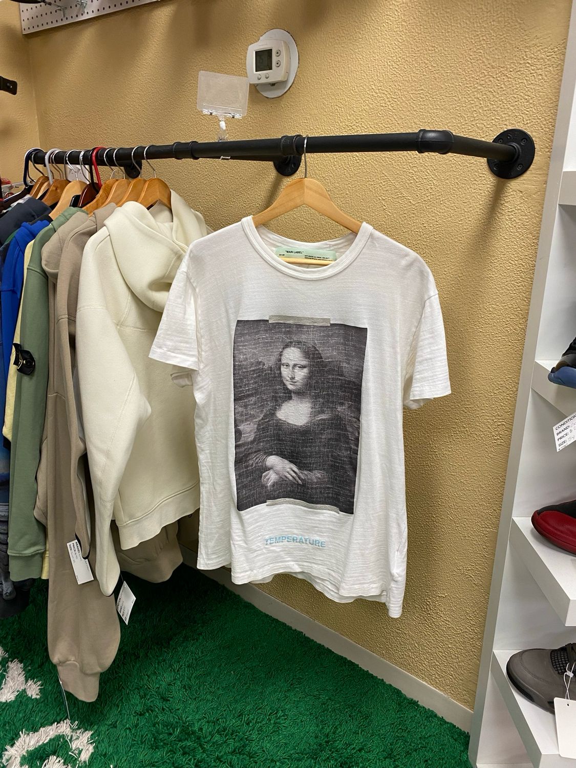 Off White Mono Lisa T Shirt Size Small