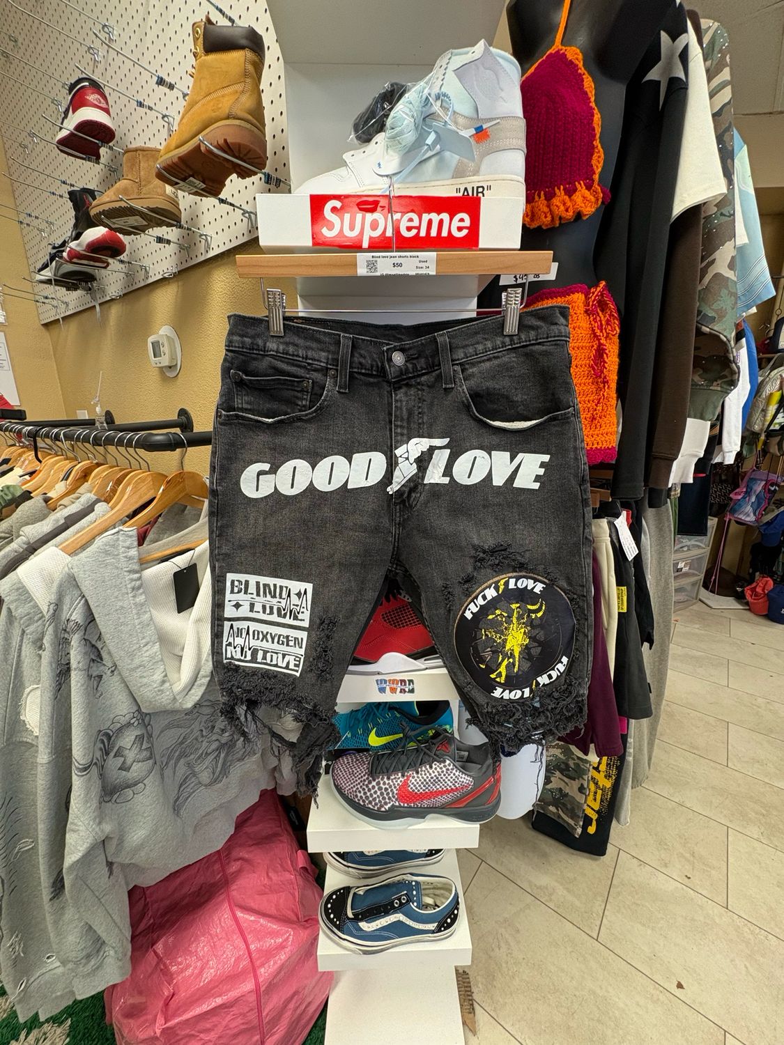 Blind love Jean Shorts