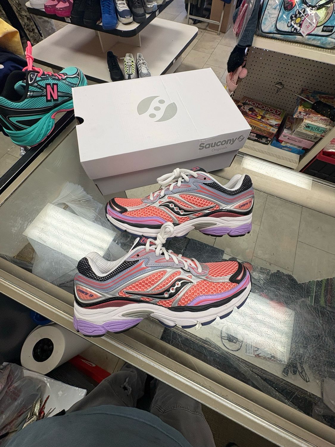 Saucony Progrid Omni Pink Purple Size 9.5
