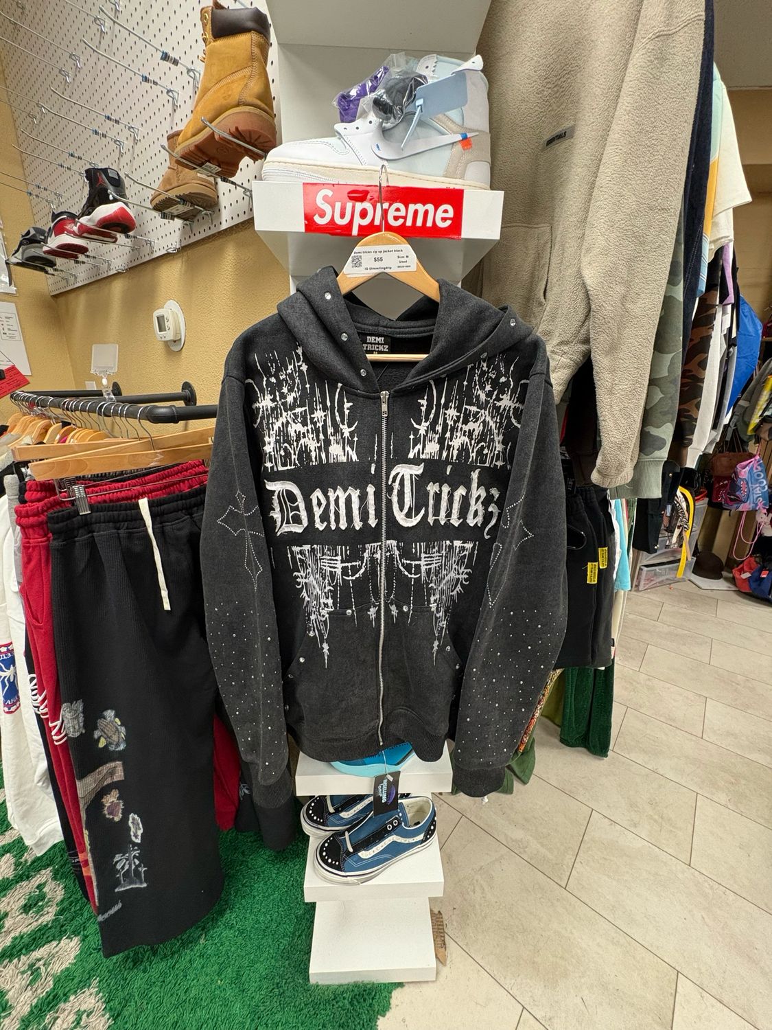 Demi Tricks Zip Up Jacket Size M