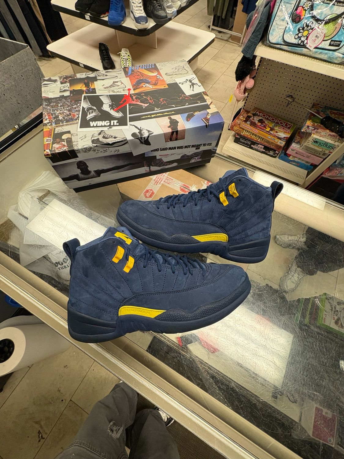 Jordan 12 Michigan Size 10