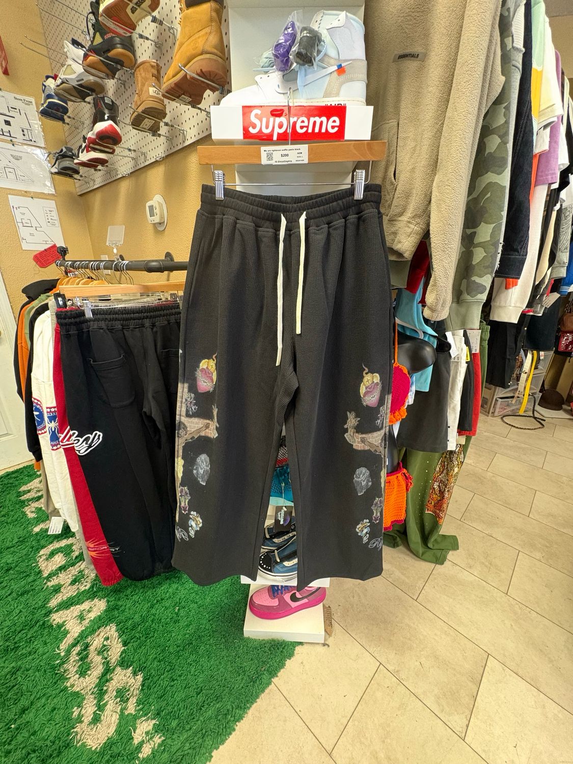 We Are Righteous Waffle Pants Size Large