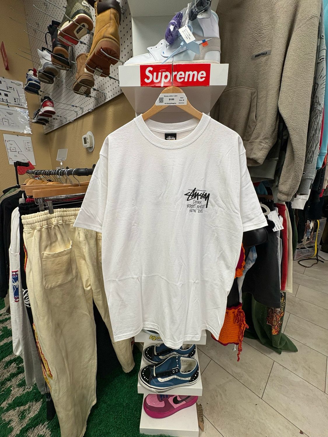 Stussy DSM T Shirt Size M