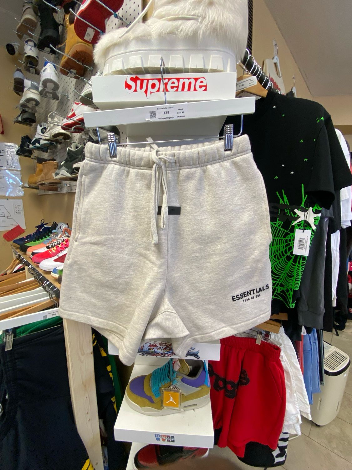 Essential Shorts Size XS