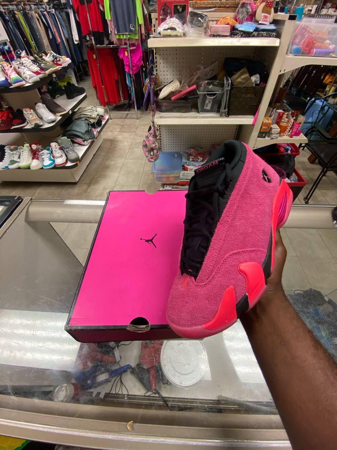 Jordan 14 Shocking Pink Size 9W/7.5M