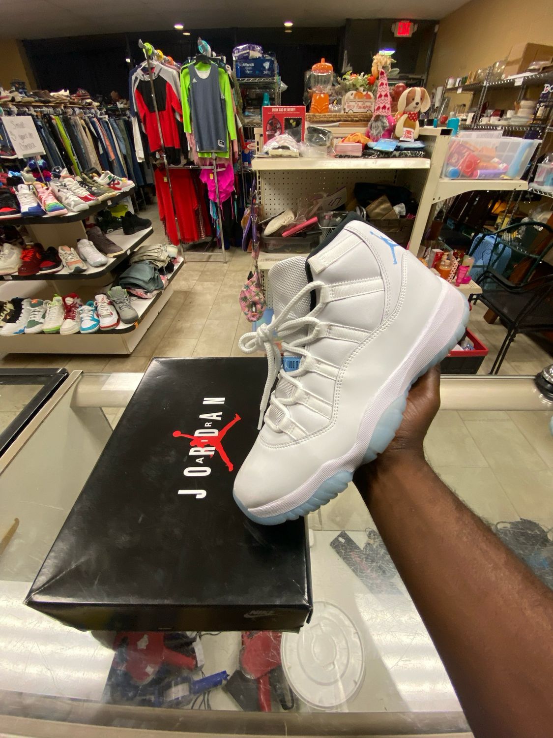 Jordan 11 High Legend Blue Size 9
