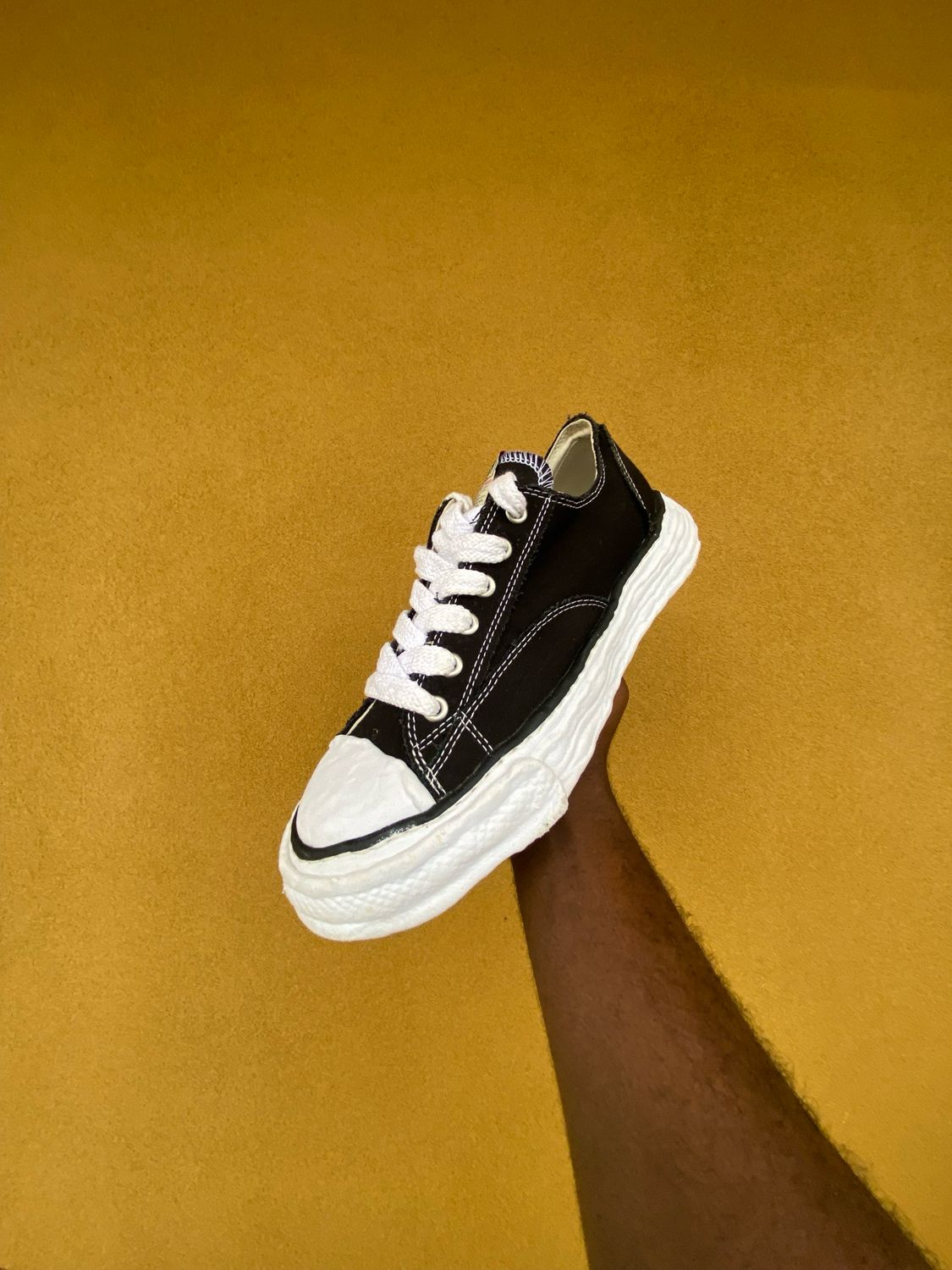 Maison Mihara Size 43 (10.5-11)