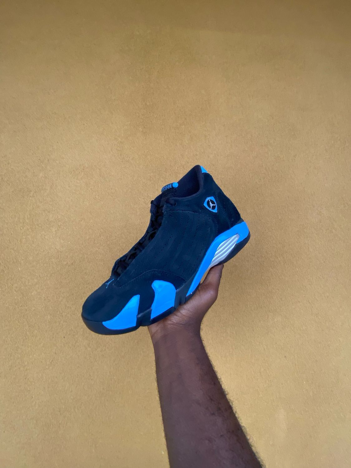 Jordan 14 Black UNC size 9