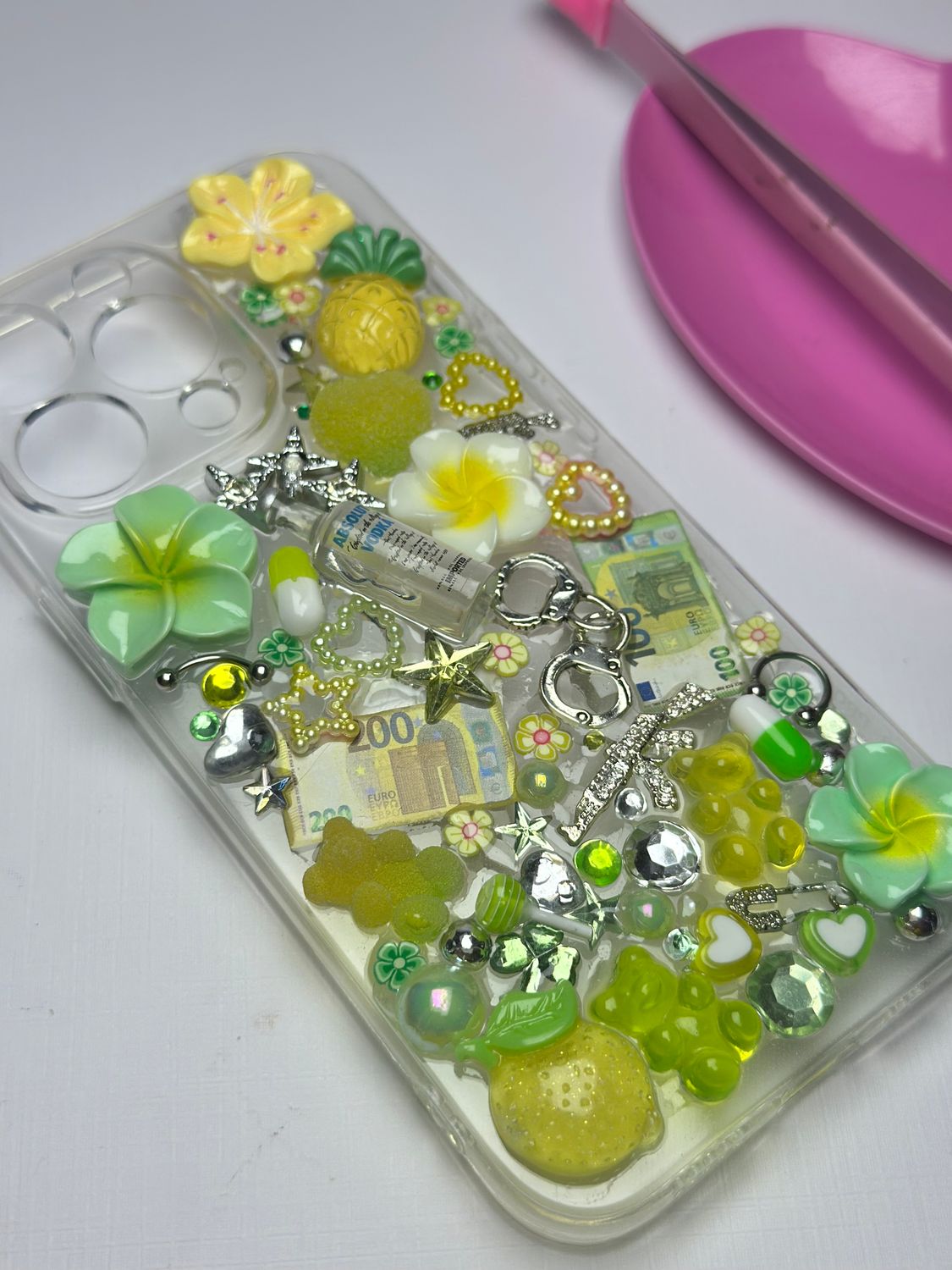 COSMOPOLITAN - PHONE CASE