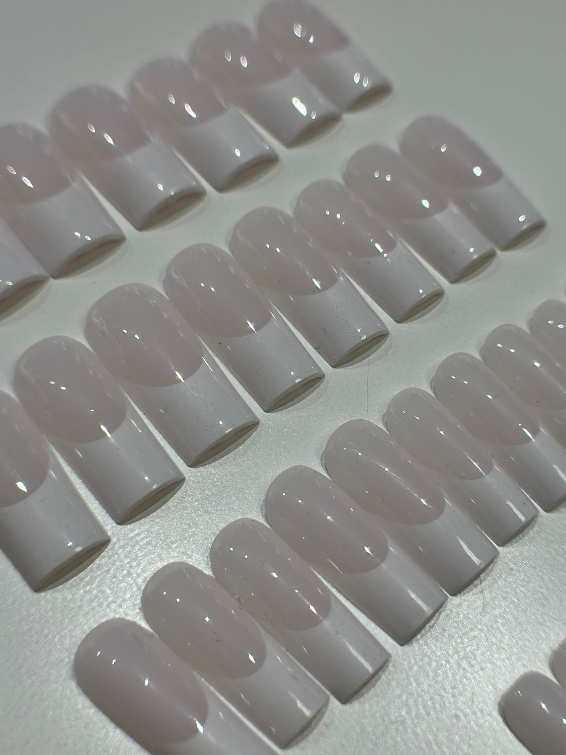 MILKY WHITE FRENCH - PRESSONNAILS - 30PCS