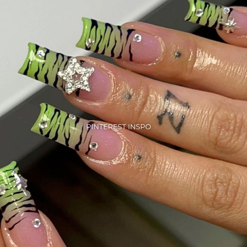 JUNGLE - PRESSONNAILS - COLLECTION