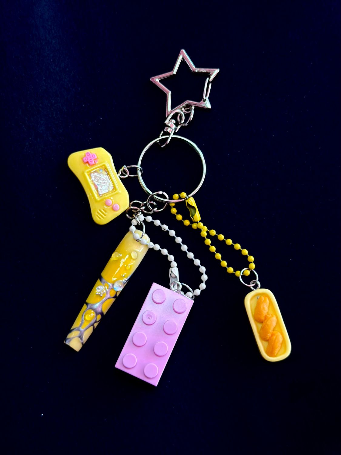 YELLOW FIZZ - KEYCHAIN KEYBAG - - DROP