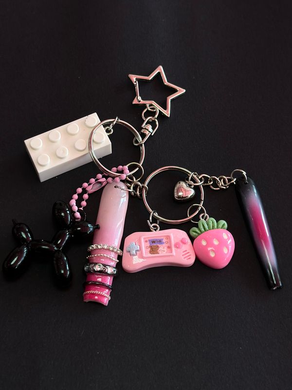 BLACK PINK - KEYCHAIN KEYBAG - - DROP