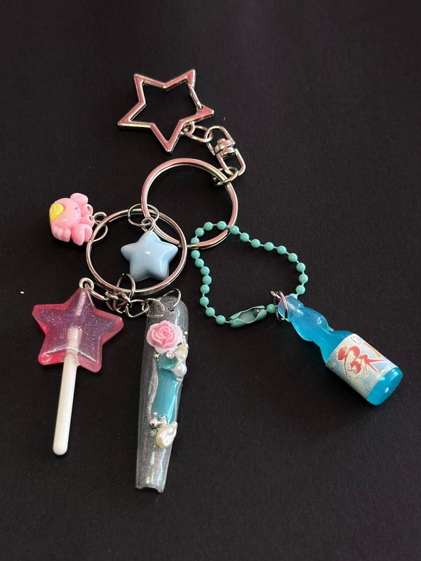 BLUE FIZZ - KEYCHAIN KEYBAG - - DROP