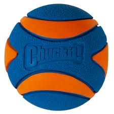 CHUCK IT ULTRA SQUEAKER BALL MED 1pk 52068 PETMATE 12/cs