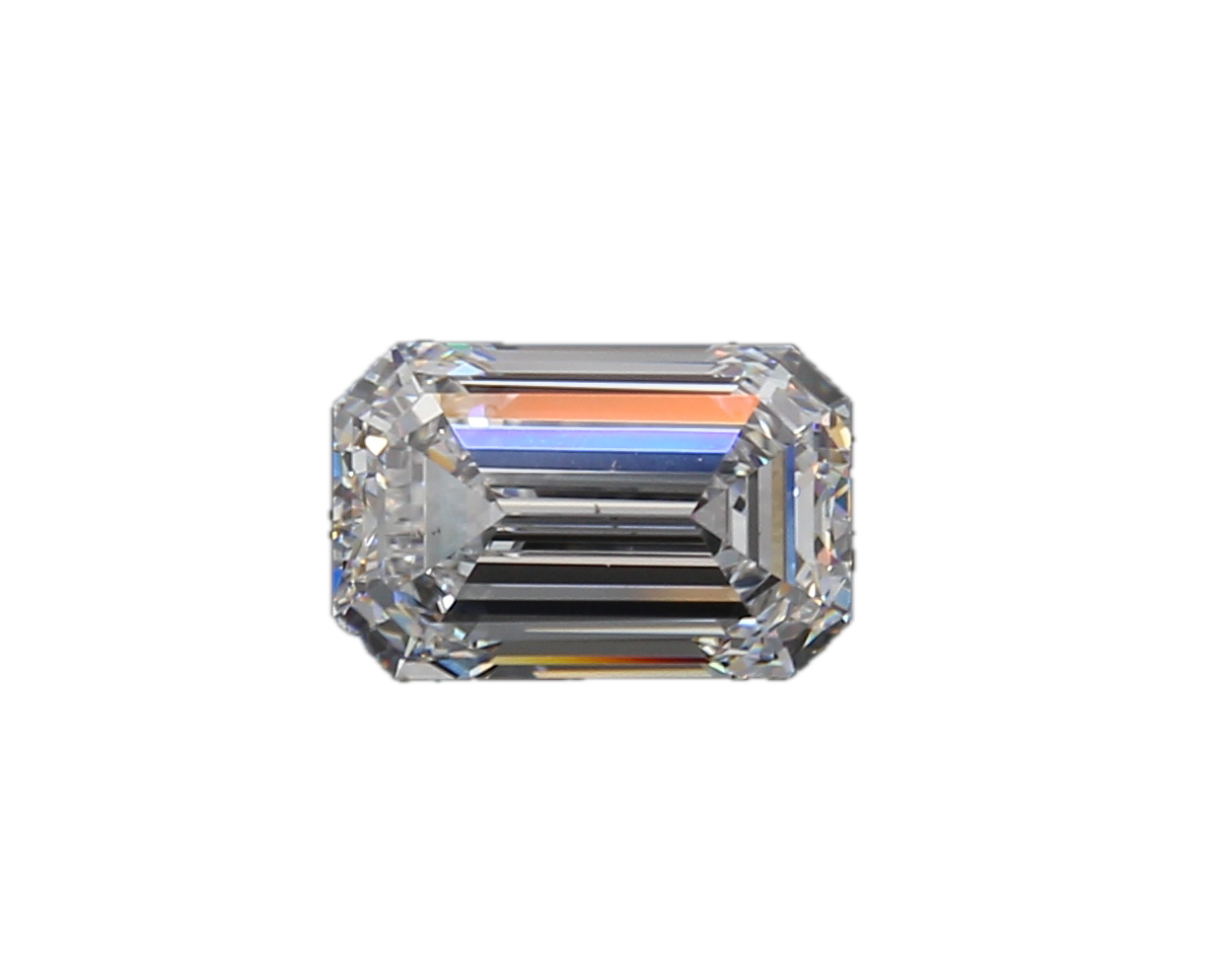 Emerald Shape Diamond 3.01 Carat | The Joy of Lights Natural Diamond Collection