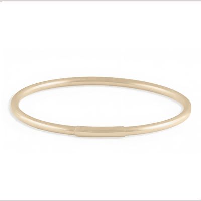 The Ultimate Classic Gold Bangle – Designed for Effortless Elegance