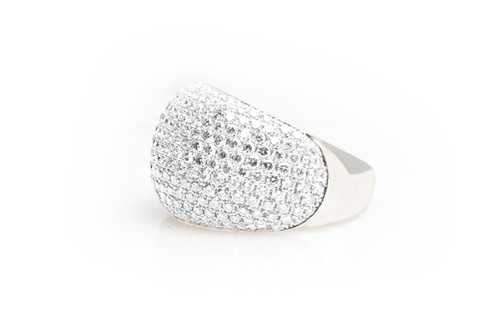 &lt; Superb Romantic &gt; White Gold, Pavé-set with Natural 3.0tcw diamonds, Promise Ring