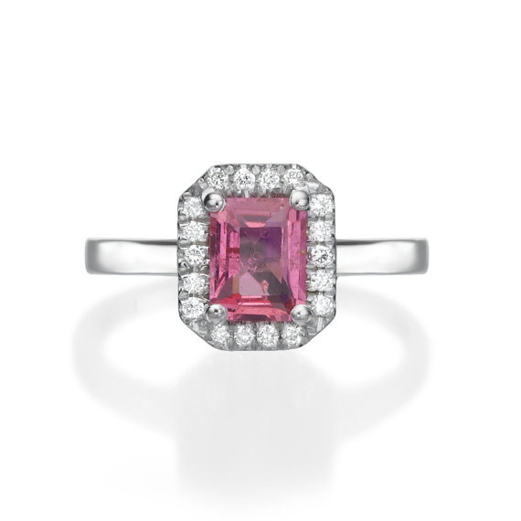 Pink Sapphire Engagement Ring, Halo Engagement Ring, Diamond Engagement Ring, 14K Solid Gold, Unique Engagement Ring, Sapphire Ring 白金粉紅藍寶訂婚鑽戒 紀念生日禮物