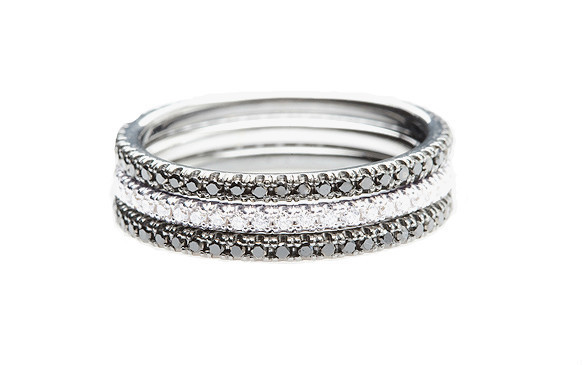 1.05TCW Black&amp;White Eternity Bands Trio