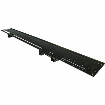 RAIL-GUIDE DE COUPE AVEC SYSTÈME DE SERRAGE RÉGLABLE INTÉGRÉ