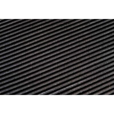 TAPIS STRIÉ EN ROULEAU