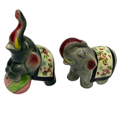 Elephant Shakers