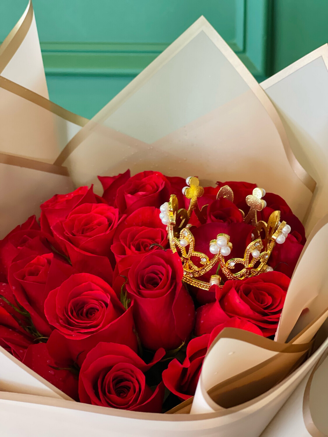 24 Roses Wrapped 👑