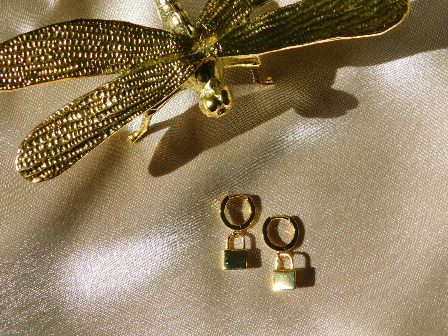 Camille Lock Earrings (Sterling Silver 18k Gold Plated)