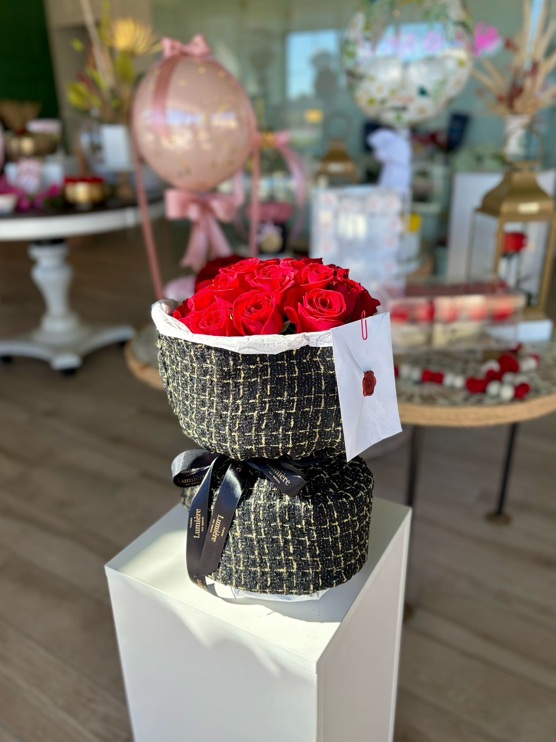 Couture Bouquet 🖤🌹 Couture Bouquet 🖤🌹