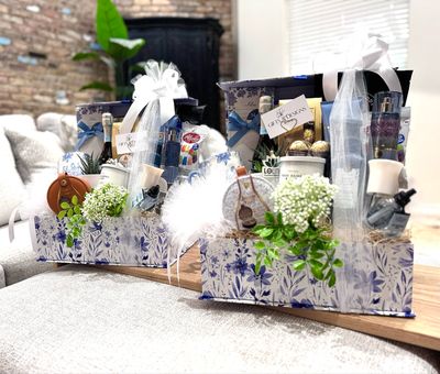 The Ultimate Love For Mom - Large Curated Box