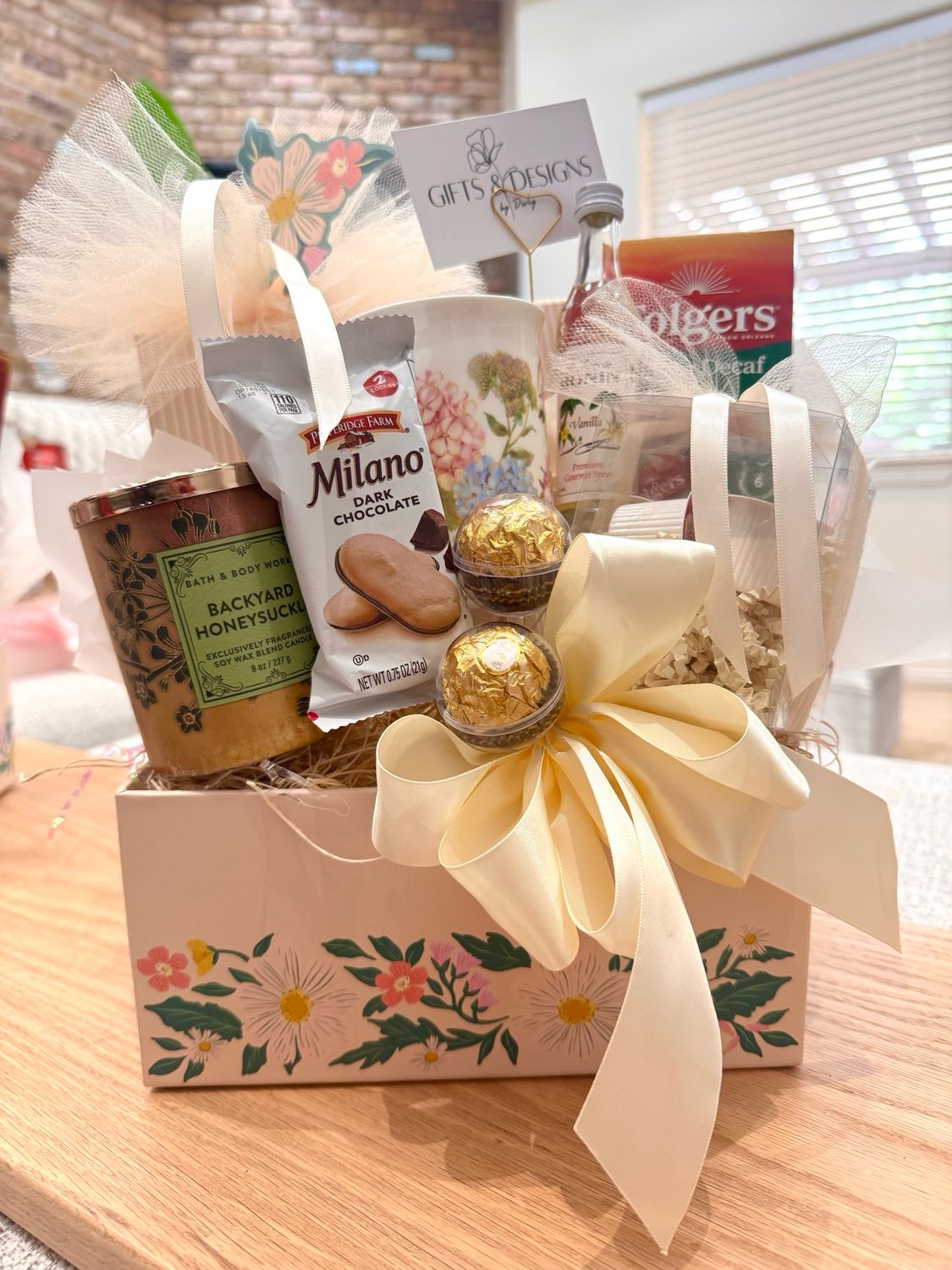 Little Lux Coffee Box - Small Curated Box
