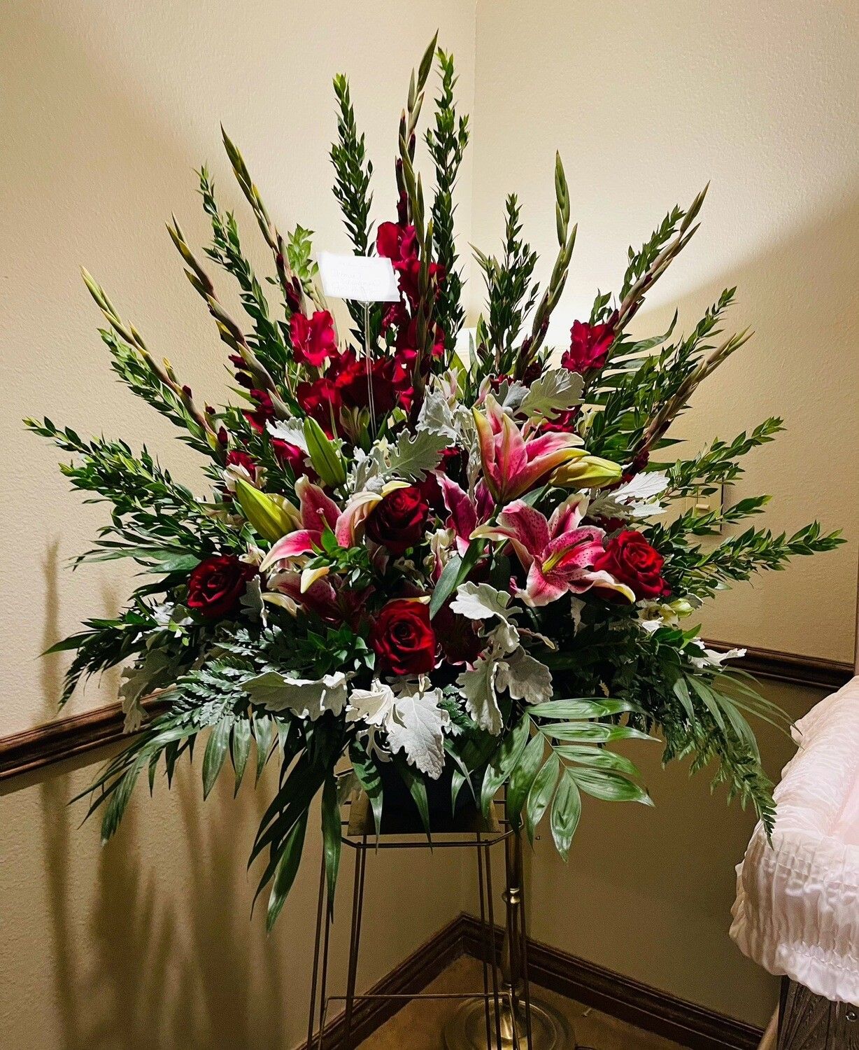 Customized Urn Arrangement