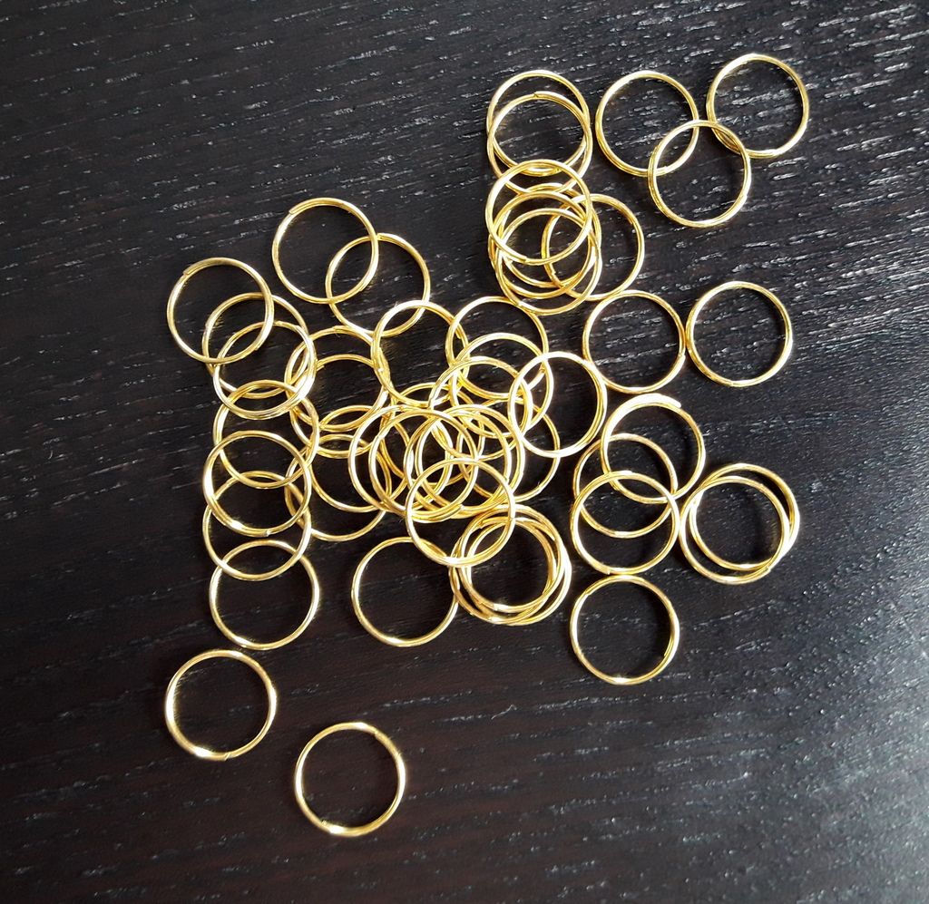 Kółka do łączenia kryształów w kolorze złoto śr 11 mm. Komplet 10 szt