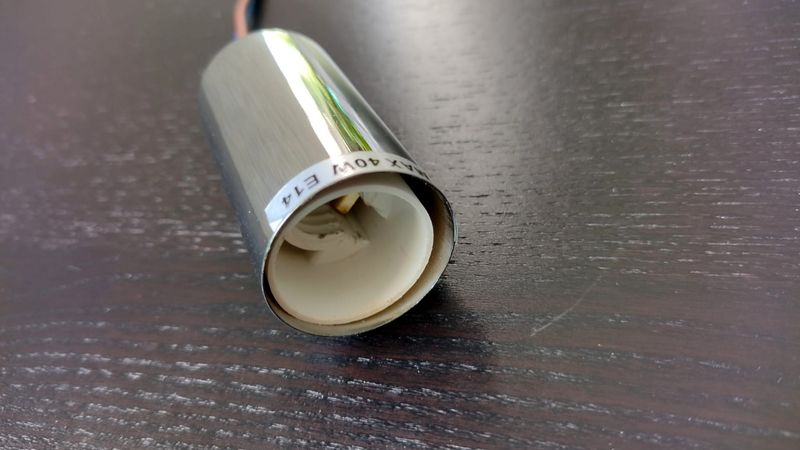 Oprawka E14 z gilzą chrom max 40W i kablem