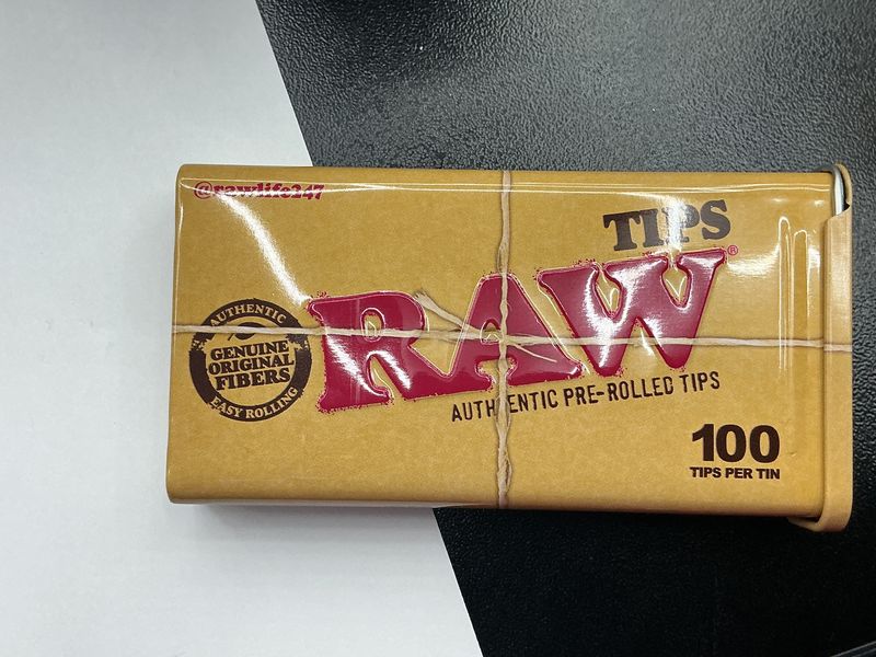 RAW TIPS (AUTHENTIC PRE-ROLLED TIPS