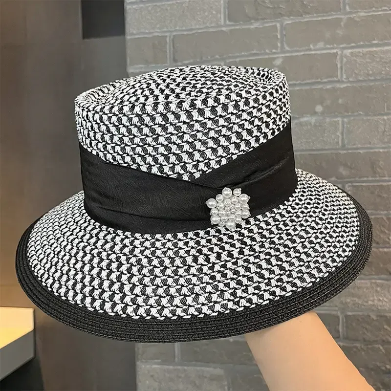 Women's Straw Hat with Pearl Mesh