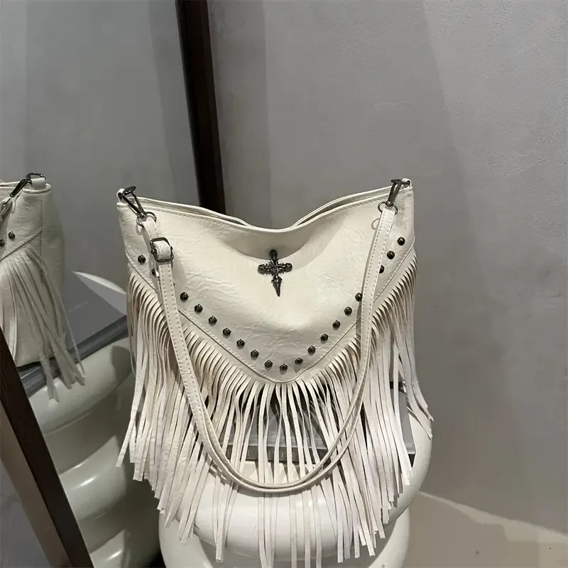 Trendy Women's Fringe Crossbody Bag In 2 Colors