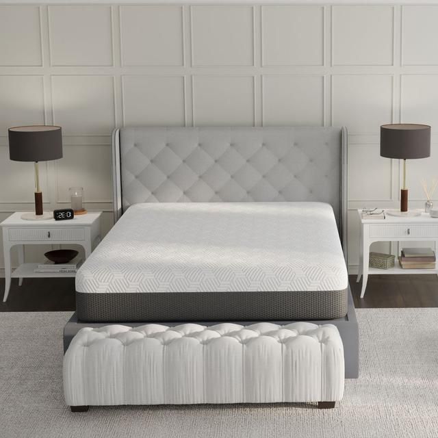 Pur Chill 12" Mattress - Queen